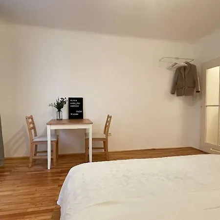 Mariahilfer Street Apartment Viena Exterior foto